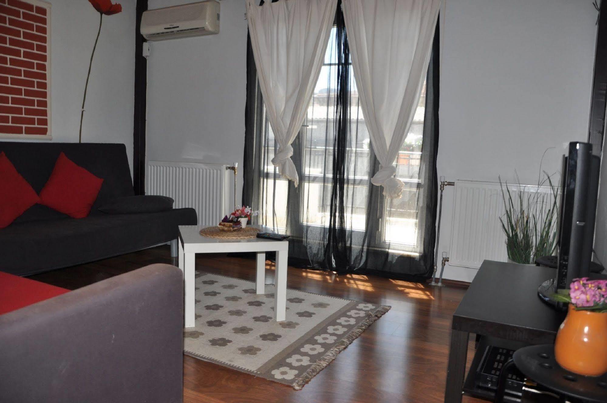 Fuar Ev Taksim Galata Apartment Istanbul Exterior foto
